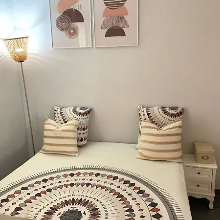 Duplex Cosy House アパート