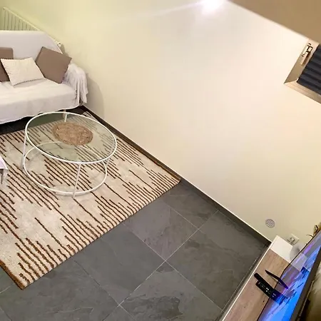 Duplex Cosy House アパート